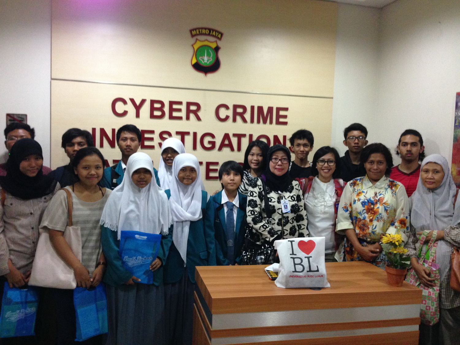 Seminar Kriminologi: “The Age of Cyberbullying and Cyberharassment”