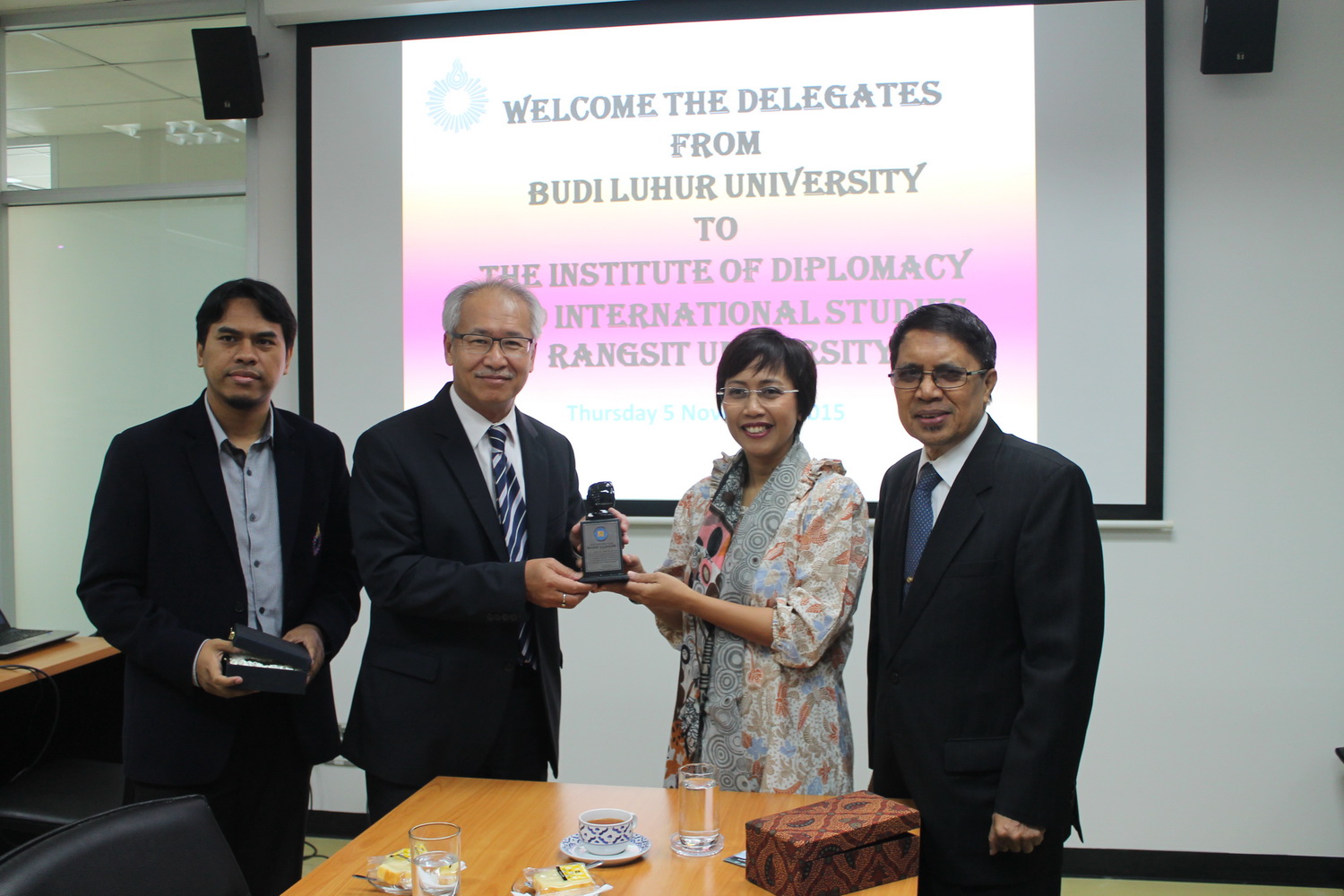 Mahasiswa FISIP Universitas Budi Luhur Menjadi Peninjau Dalam Sidang UNESCAP Di Bangkok