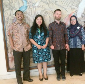 Foto bareng Prof. Ian Brown