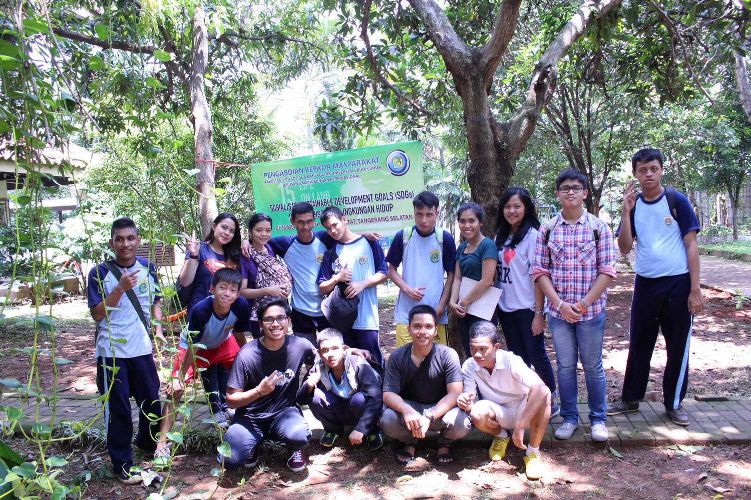 Kegiatan Pengabdian kepada Masyarakat Dosen Prodi Hubungan Internasional FISIP Universitas Budi Luhur, Jakarta dengan tema “Sosialisasi Sustainable Development Goals (SDGs) dalam Konservasi Lingkungan Hidup di Yayasan Bhakti Luhur”