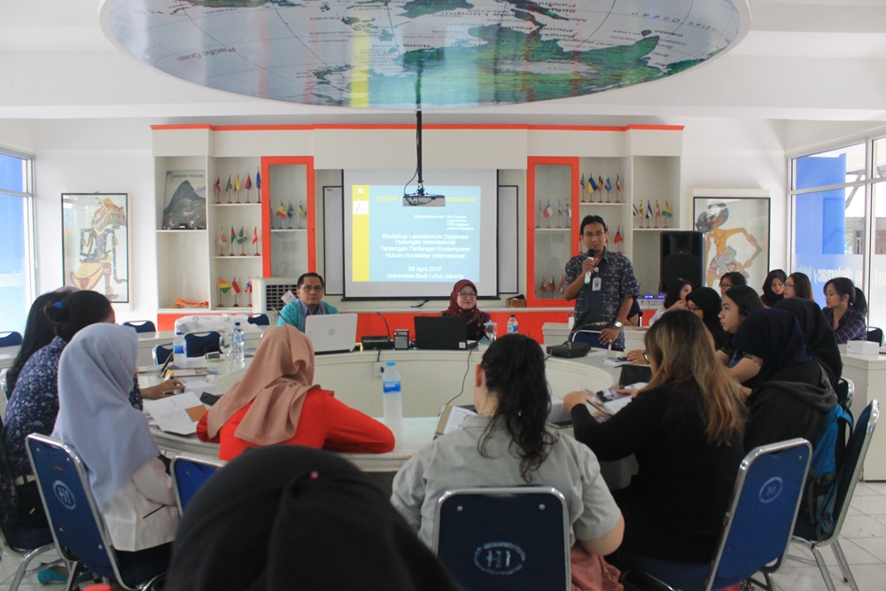 Workshop Lab.Diplomasi HI dengan ICRC “Tantangan-Tantangan Kontemporer dalam Penegakan Hukum Humaniter Internasional“